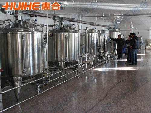 牛奶生產(chǎn)線圖片展示